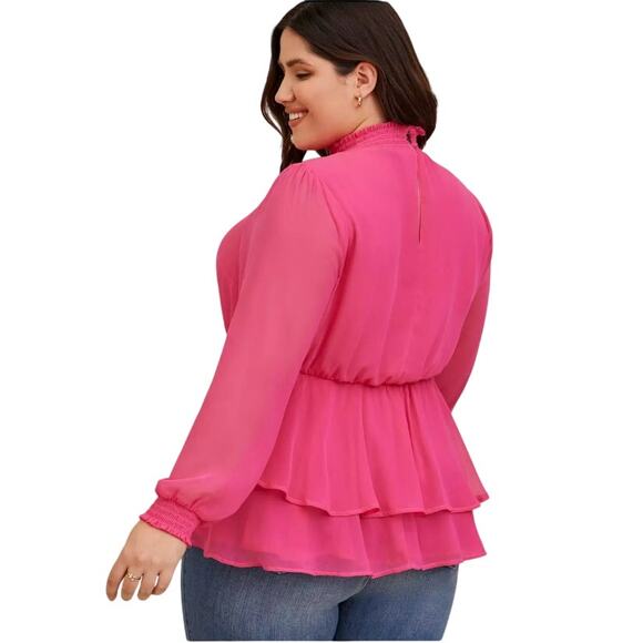 Torrid Crinkle Chiffon Smock Neck Ruffle Tiered Top Pink Like New Size 1 - Picture 3 of 8